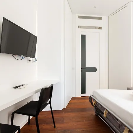 Appartement Guesthost - Tiny Near Station