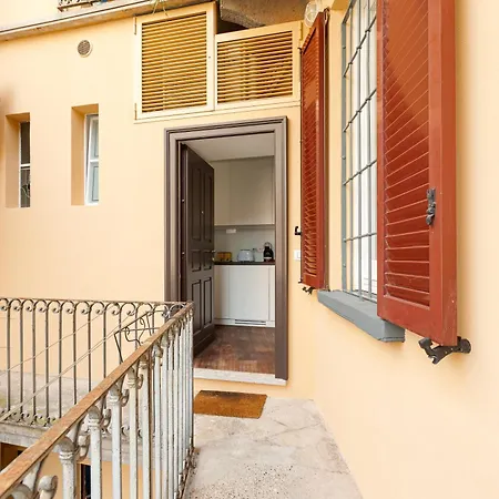 Guesthost - Tiny Near Station Milan