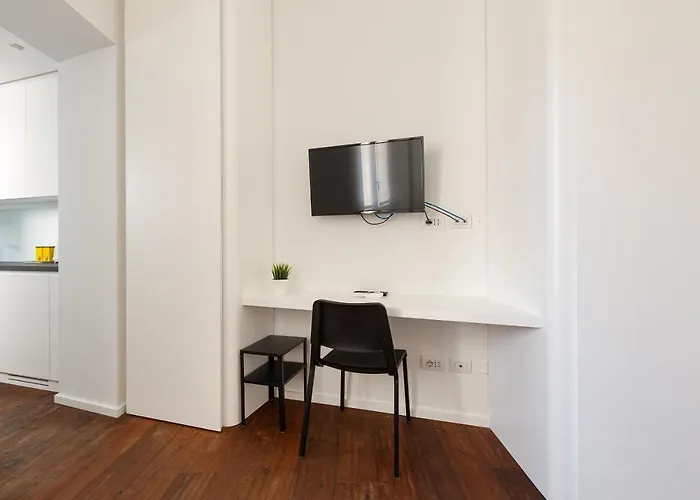 Apartment Guesthost - Tiny Near Station *